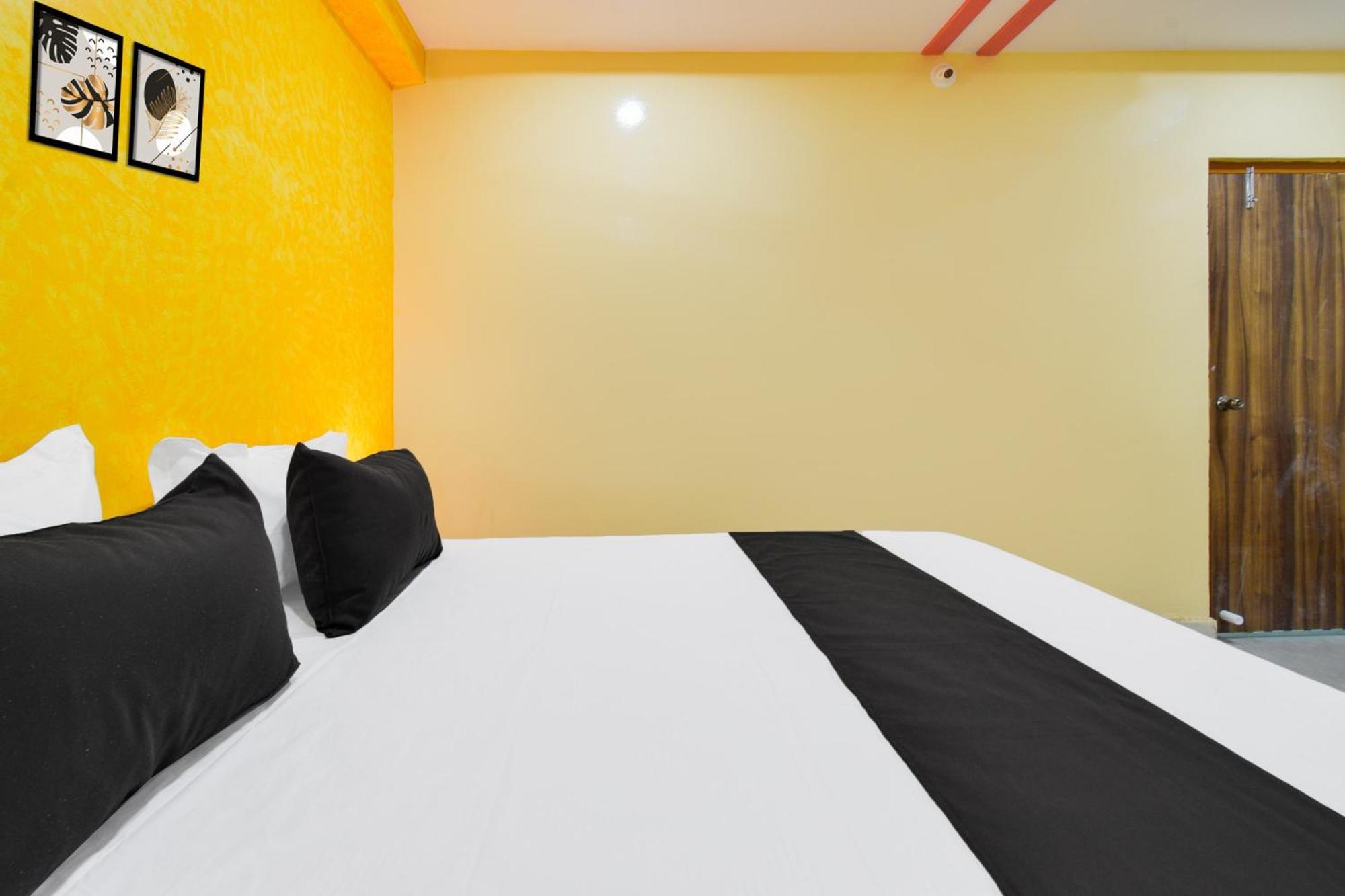 Hotel O Lucky Grand حيدر أباد المظهر الخارجي الصورة