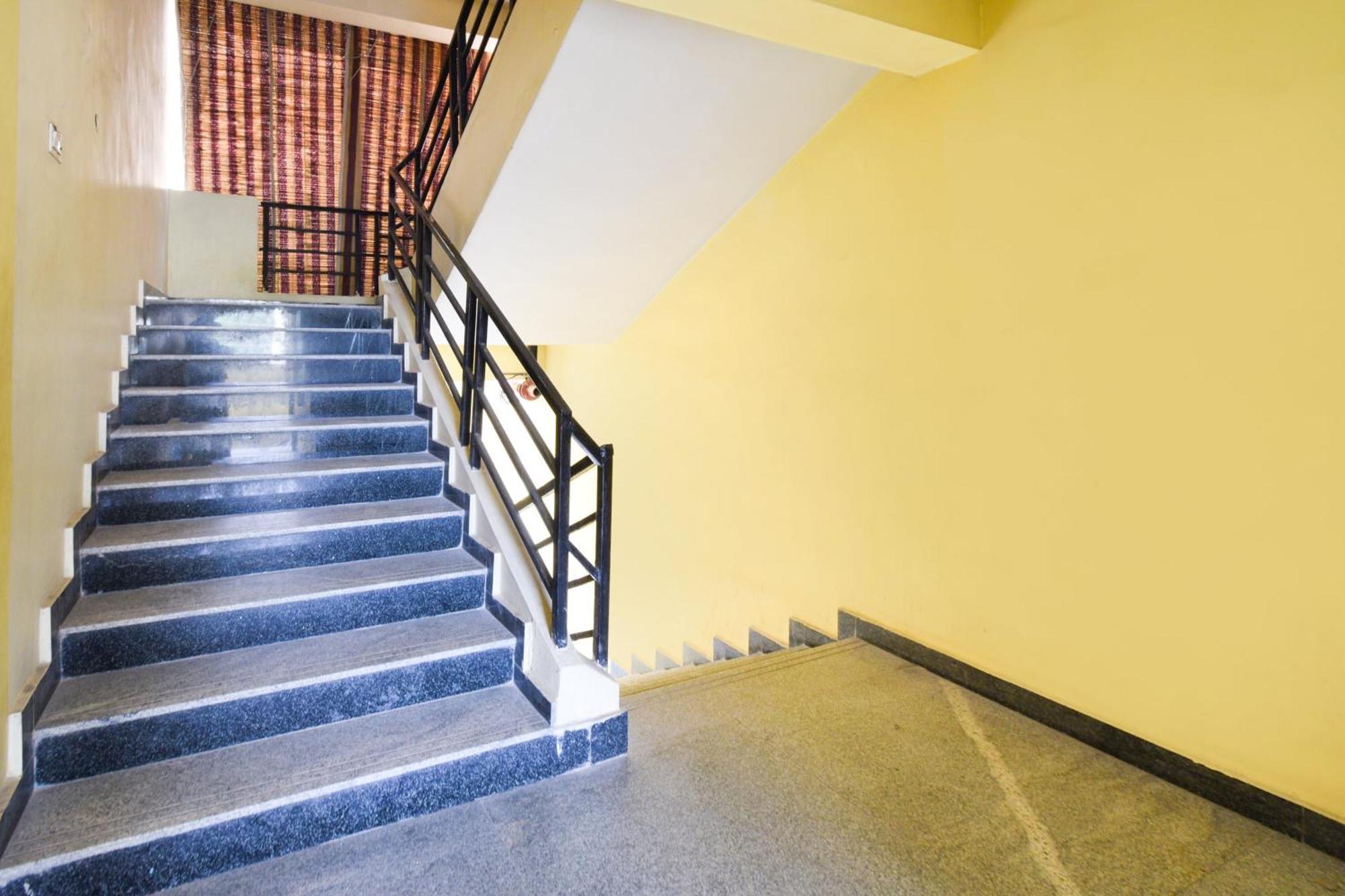 Hotel O Lucky Grand حيدر أباد المظهر الخارجي الصورة