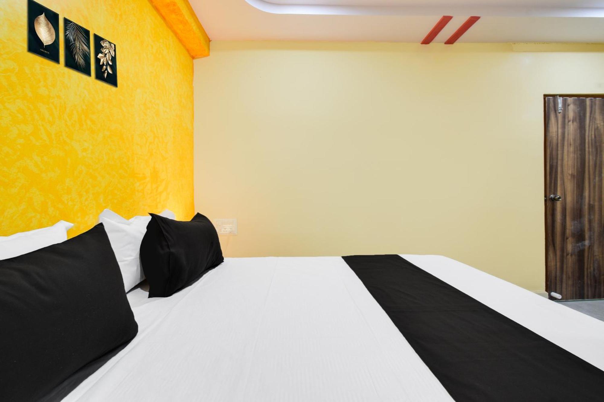 Hotel O Lucky Grand حيدر أباد المظهر الخارجي الصورة